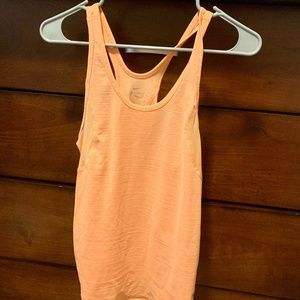 nike racerback tanktop